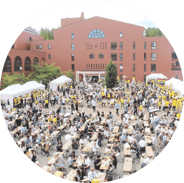 アンデルセングルメ祭りの様子