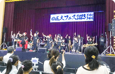 日医大フェスティバルの様子1