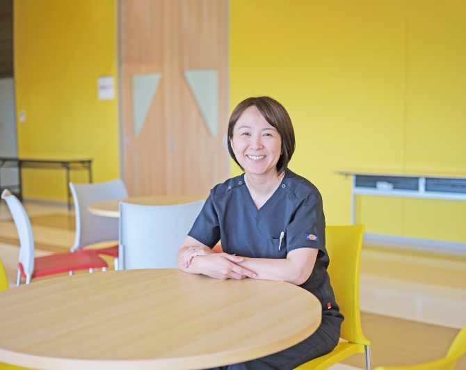 松崎由里子 先生